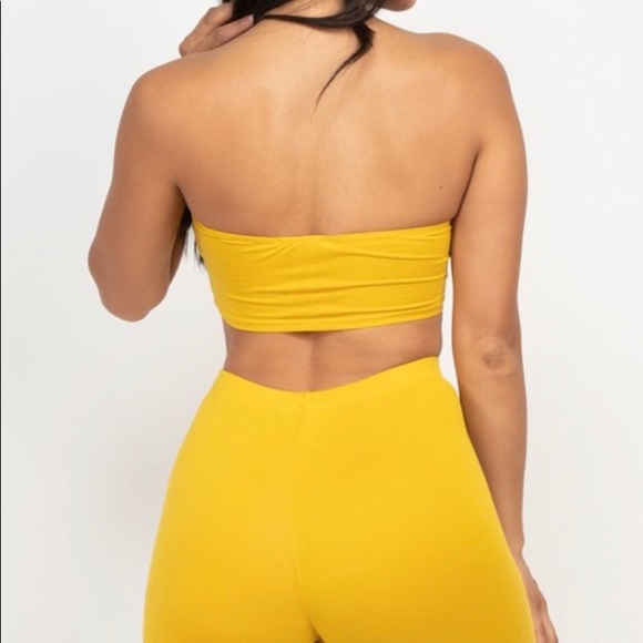 🆕 ↙️ Cropped Tube Top & Biker Short Set - Picture 4 of 4